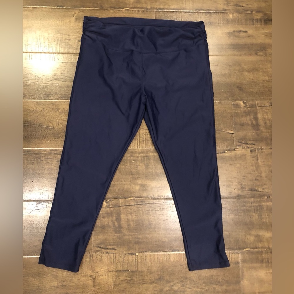 NWOT rashguard and swim pants set - Picture 7 of 10